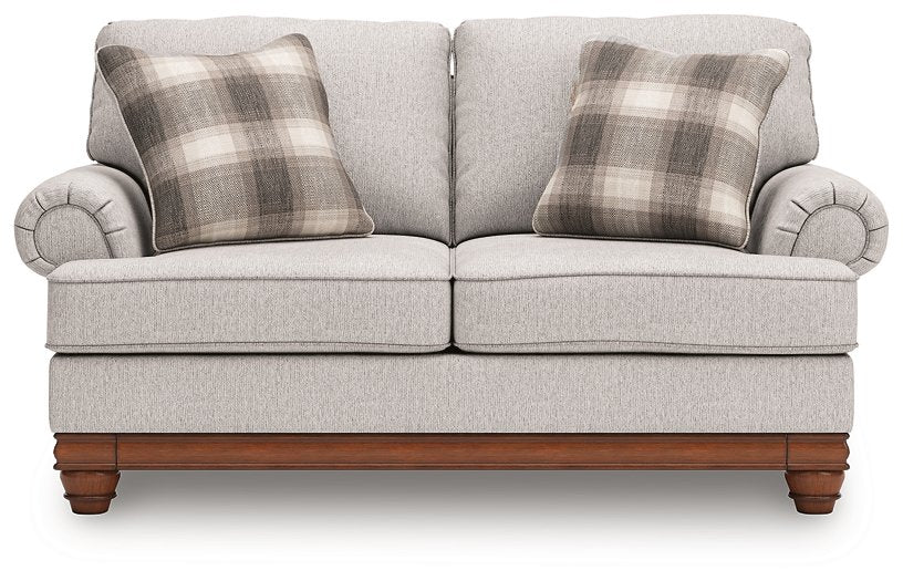 Clearbrooke Loveseat