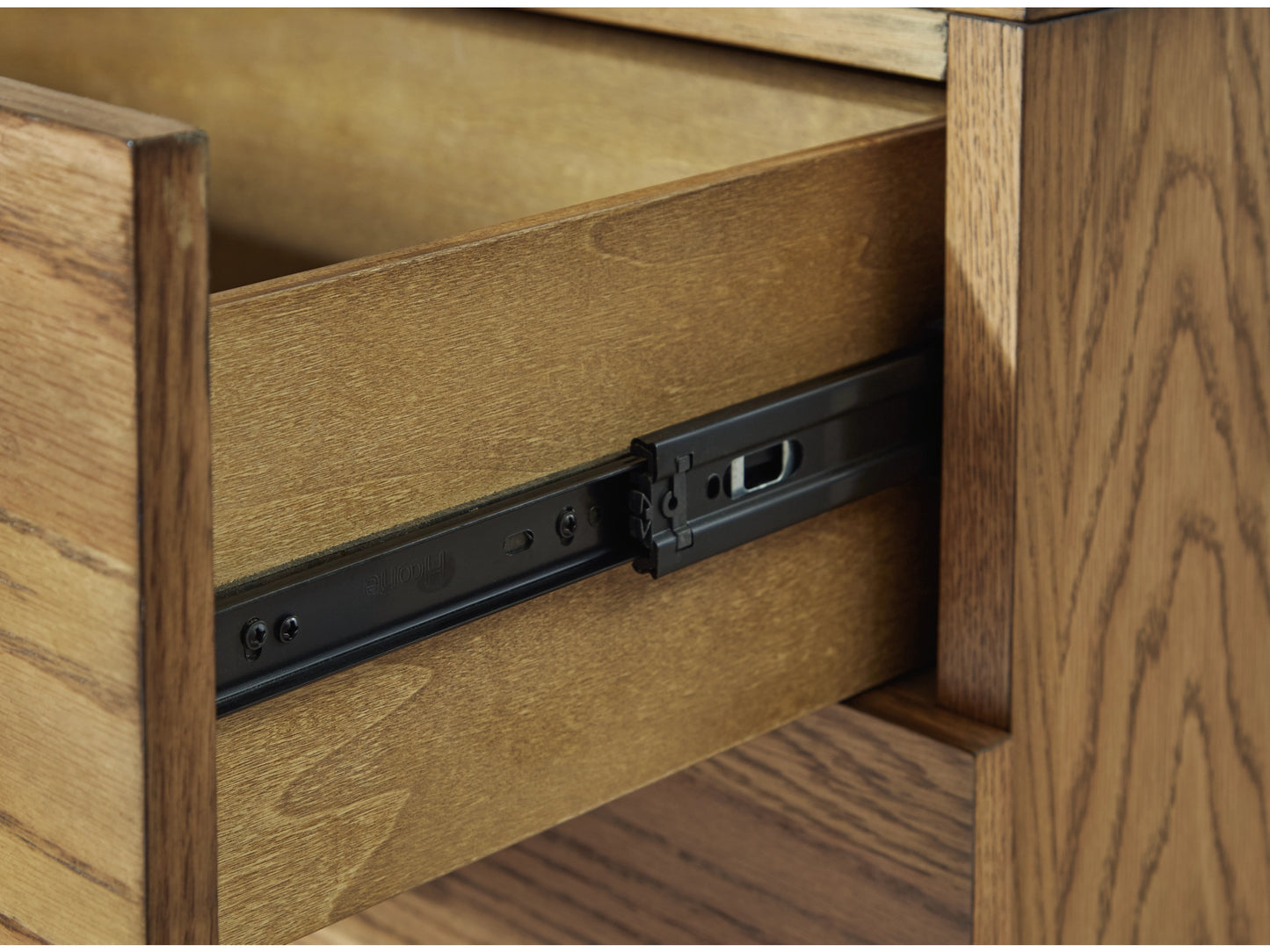 Ashley Furniture Dakmore 8 Drawer Dresser, Brown