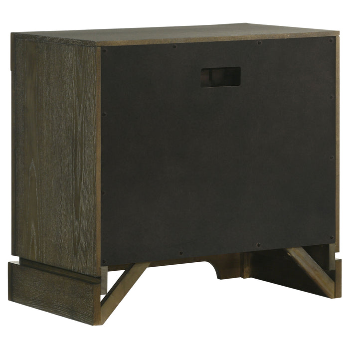 Gran Park 4 & 5 Piece Bedroom Set E.King, Queen, & Cal.King