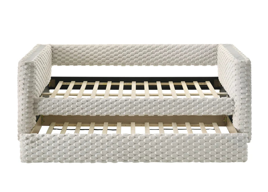 Brielle Dove Daybed with Trundle