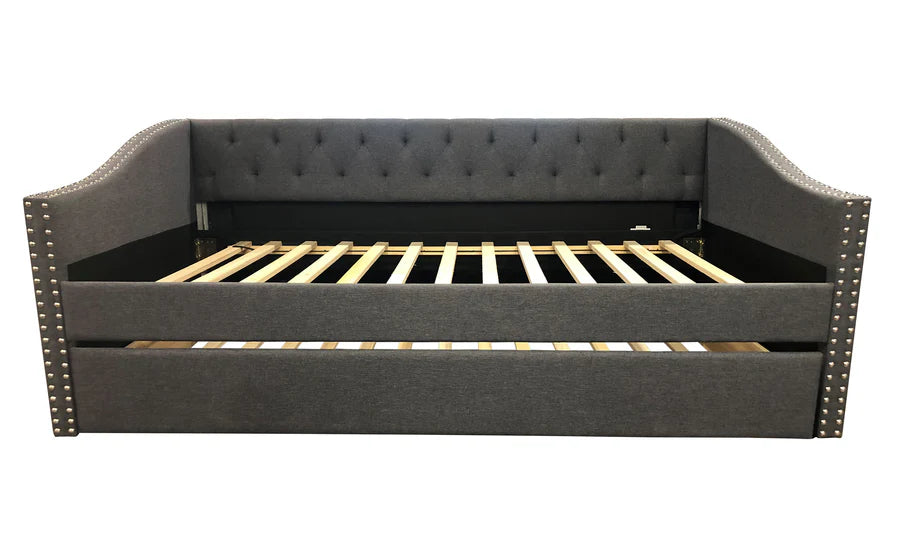 Loretta Daybed