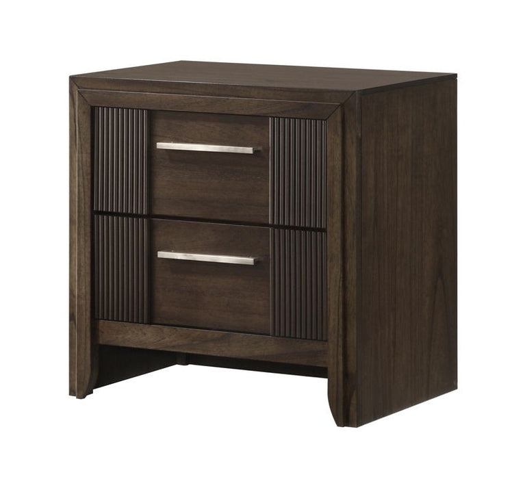 Carlton - Queen 5 Piece Bedroom Set - Brown