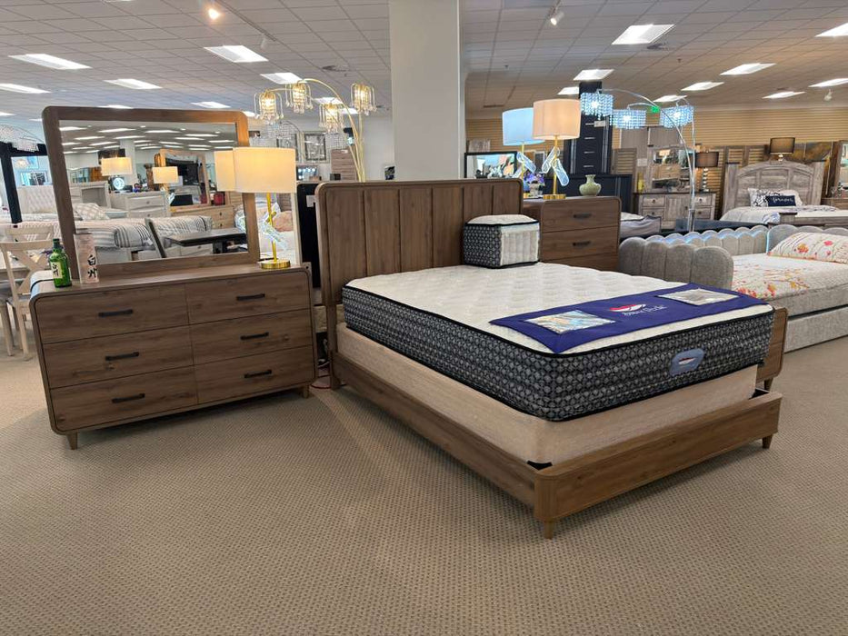 Brand New 5Pc Nyomi Light Brown Panel Bedroom Set
